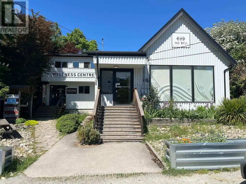 1 - 120 Hereford Avenue, Salt Spring Isl.